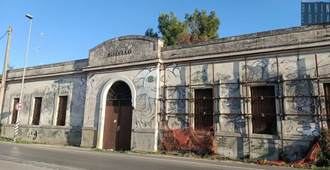 Abbandonati o trasformati in canili, abitazioni e centri culturali: la nuova vita degli ex mattatoi